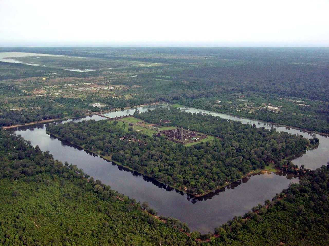 angkor-wat-w-kambod-y-lukaszkosakowski